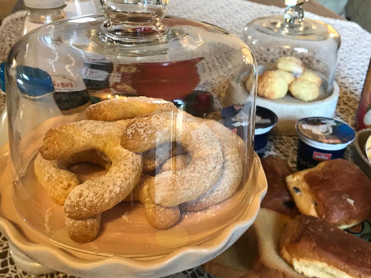 Aquarius Bed & Breakfast 3*