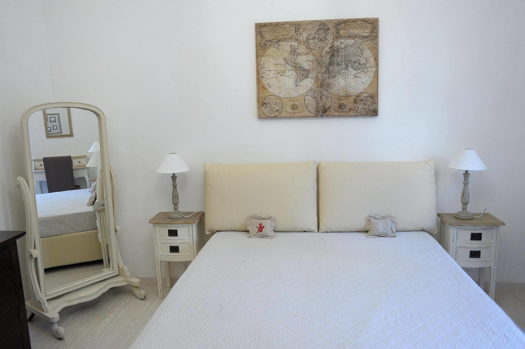 Bed & Breakfast Aquarius 3*