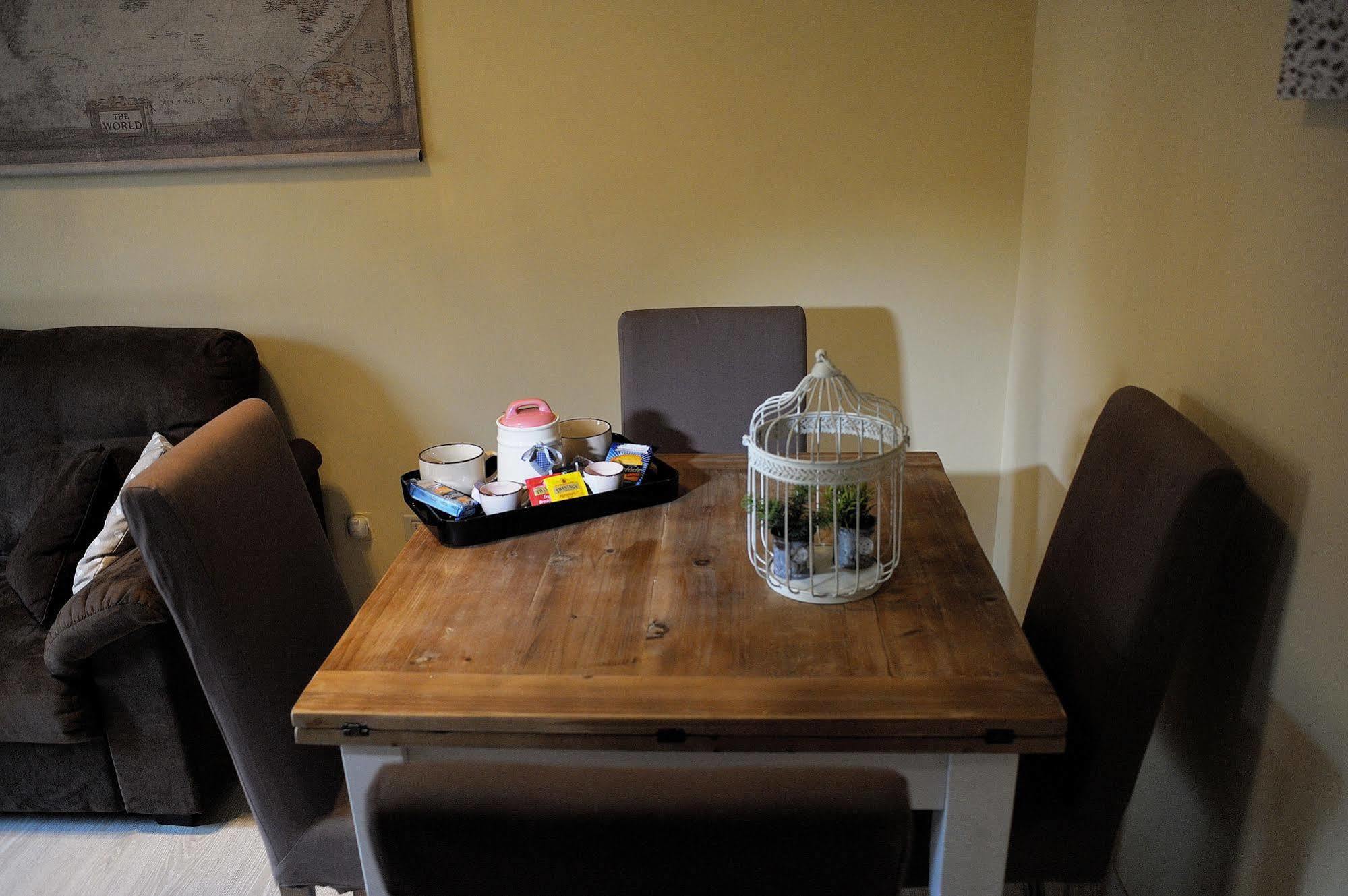 Aquarius Bed & Breakfast